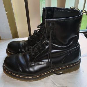 Dr.Martens💫 ✖️100% Authentic & Barely worn✖️